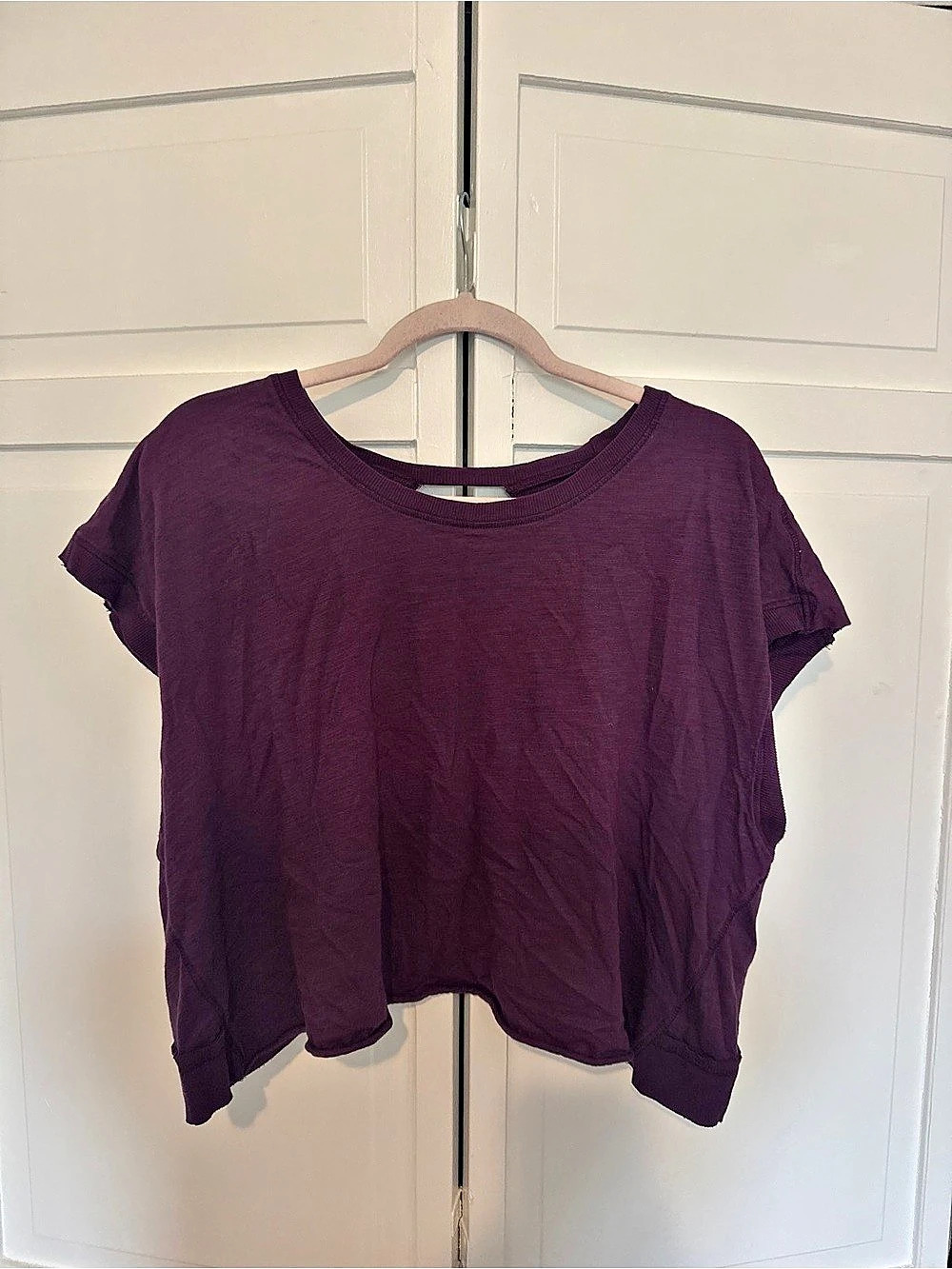 Free People Short Sleeve Top in Purple Size Medium Like New